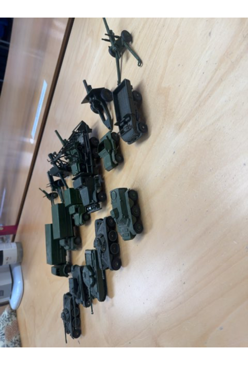 Dinky Toys - LOT af millitærkøretøjer